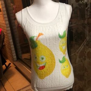 Beautiful lemon top from Boutiqua